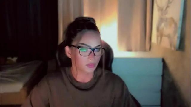 Image 12 of queenarthalia Stream on Chaturbate on 1 month ago