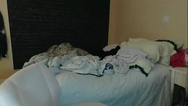 Image 10 of queenb9876 Stream on Chaturbate on 6 days ago