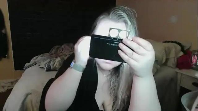 Image 4 of queenb9876 Stream on Chaturbate on 6 days ago