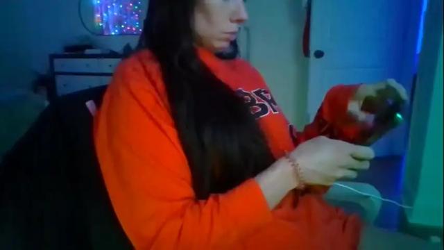 Image 12 of queenbee6269 Stream on Chaturbate on 6 months ago