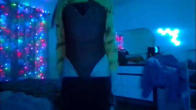 Image 8 of queenbee6269 Stream on Chaturbate on 13 days ago