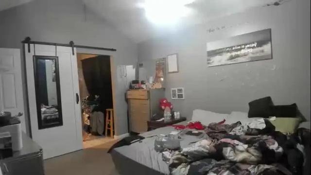 Image 3 of queenbish90 Stream on Chaturbate on 19 months ago