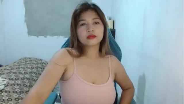 Image 4 of queenboba Stream on Chaturbate on 3 months ago