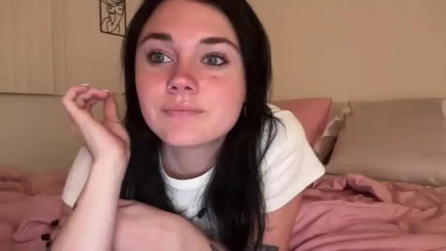 Image 11 of queencassidyy Stream on Chaturbate on 15 months ago