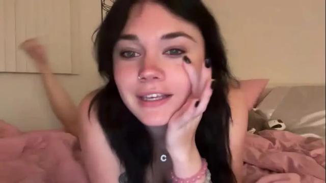 Image 8 of queencassidyy Stream on Chaturbate on 14 months ago