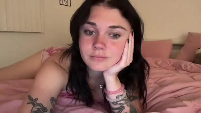 Image 12 of queencassidyy Stream on Chaturbate on 14 months ago