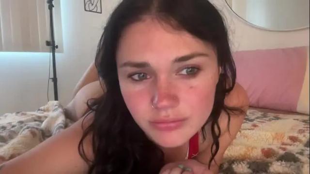 Image 10 of queencassidyy Stream on Chaturbate on 2 months ago