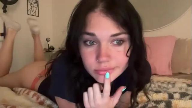 Image 3 of queencassidyy Stream on Chaturbate on 1 month ago