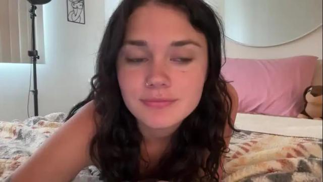 Image 11 of queencassidyy Stream on Chaturbate on 1 month ago