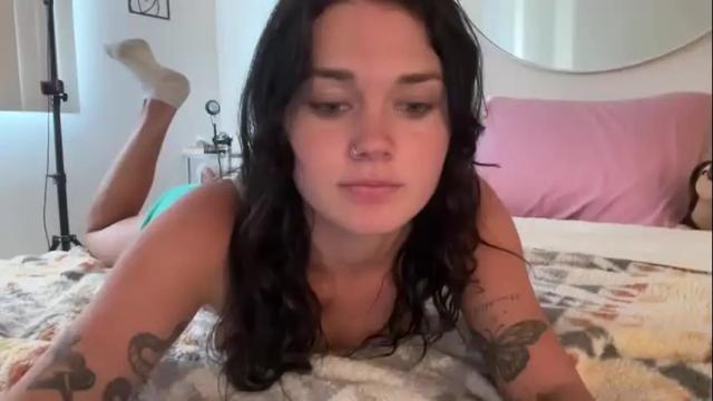 Image 3 of queencassidyy Stream on Chaturbate on 1 month ago