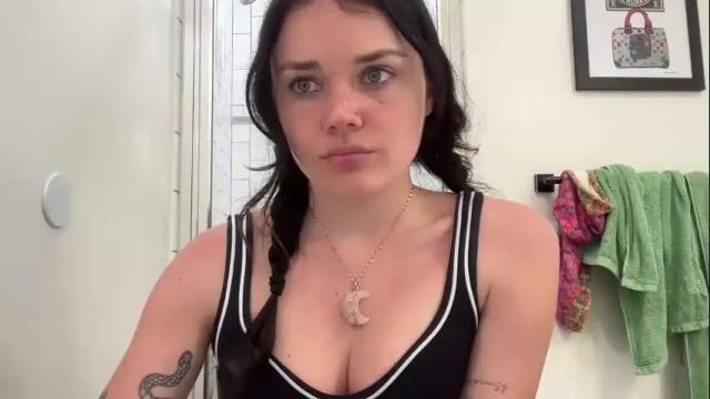 Image 6 of queencassidyy Stream on Chaturbate on 1 month ago