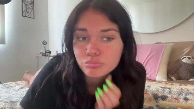 Image 10 of queencassidyy Stream on Chaturbate on 1 month ago