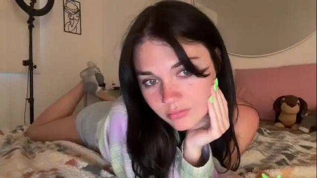 Image 2 of queencassidyy Stream on Chaturbate on 19 days ago