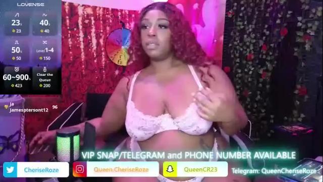 Image 3 of queencroze Stream on Chaturbate on 5 months ago