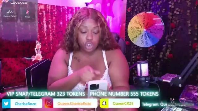 Image 8 of queencroze Stream on Chaturbate on 4 months ago