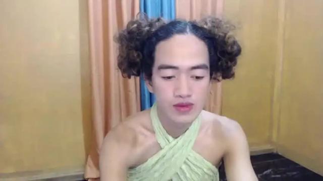 Image 7 of queencurl Stream on Chaturbate on 26 months ago