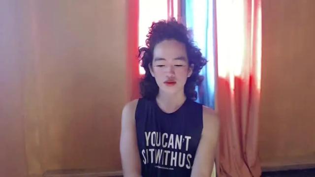 Image 2 of queencurl Stream on Chaturbate on 26 months ago