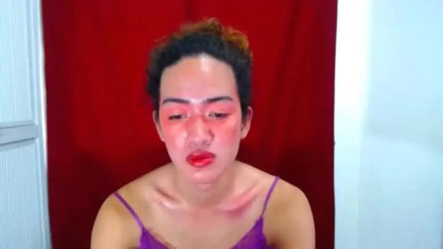 Image 2 of queencurl Stream on Chaturbate on 25 months ago