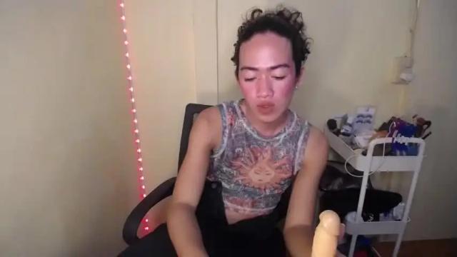 Image 10 of queencurl Stream on Chaturbate on 25 months ago