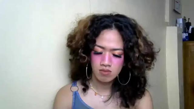 Image 6 of queencurl Stream on Chaturbate on 24 months ago