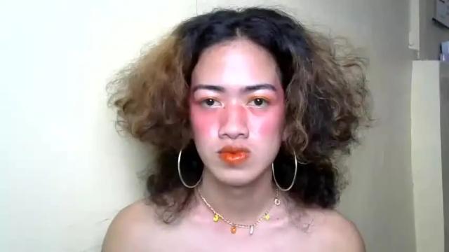 Image 2 of queencurl Stream on Chaturbate on 24 months ago