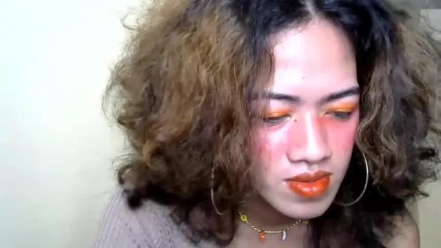 Image 6 of queencurl Stream on Chaturbate on 24 months ago