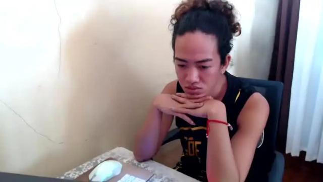 Image 4 of queencurl Stream on Chaturbate on 23 months ago