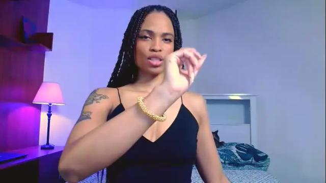 Image 2 of queendom_ing Stream on Chaturbate on 3 months ago