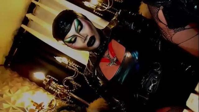 Image 3 of queendomcum6 Stream on Chaturbate on 1 month ago