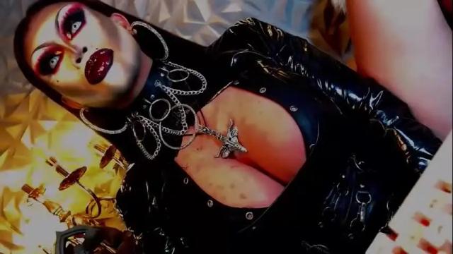 Image 6 of queendomcum6 Stream on Chaturbate on 21 days ago
