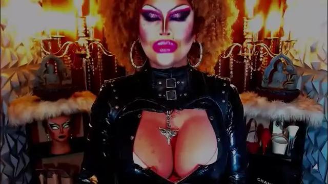 Image 6 of queendomcum6 Stream on Chaturbate on 2 months ago