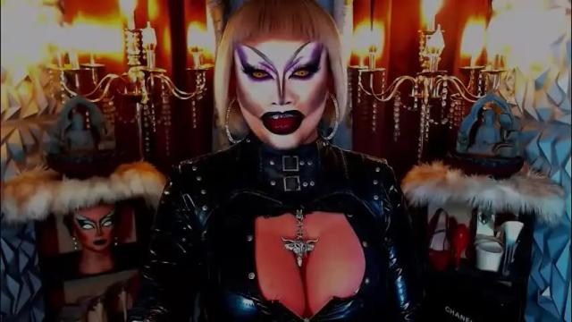 Image 3 of queendomcum6 Stream on Chaturbate on 2 months ago