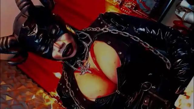 Image 11 of queendomcum6 Stream on Chaturbate on 1 month ago