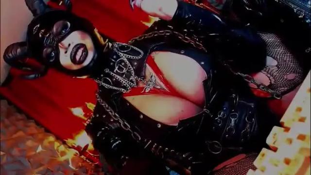 Image 3 of queendomcum6 Stream on Chaturbate on 1 month ago