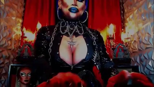 Image 2 of queendomcum6 Stream on Chaturbate on 1 month ago