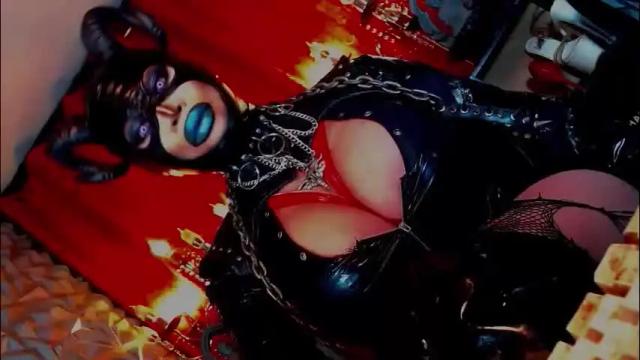 Image 4 of queendomcum6 Stream on Chaturbate on 1 month ago