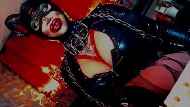 Image 10 of queendomcum6 Stream on Chaturbate on 1 month ago