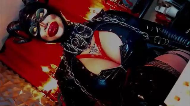 Image 12 of queendomcum6 Stream on Chaturbate on 1 month ago
