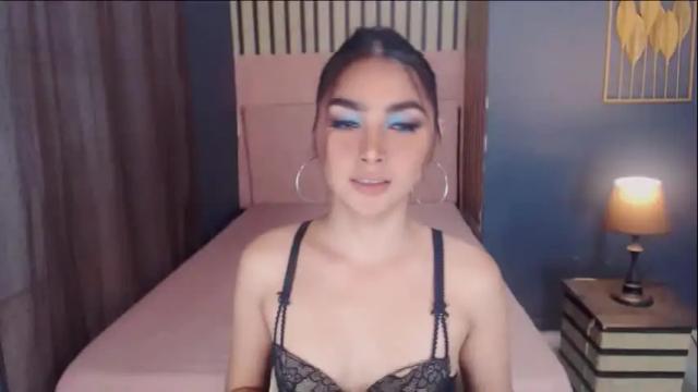 Image 12 of queenemeraldts Stream on Chaturbate on 1 month ago