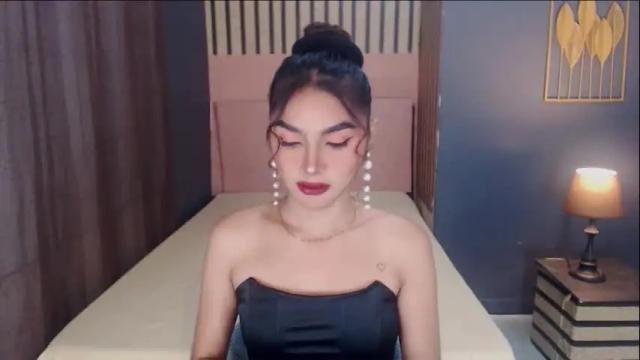 Thumbnail 1, queenemeraldts's Stream at Chaturbate, 1 month ago