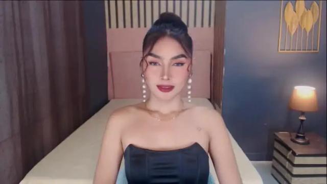 Image 10 of queenemeraldts Stream on Chaturbate on 1 month ago