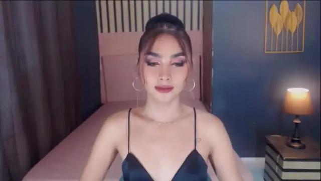 Image 11 of queenemeraldts Stream on Chaturbate on 7 days ago