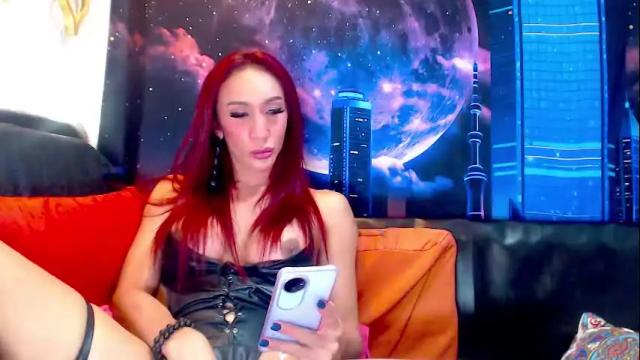 Image 12 of queenfox4u Stream on Chaturbate on 19 days ago