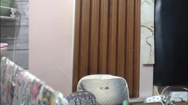 Image 12 of queenfox4u Stream on Chaturbate on 2 months ago