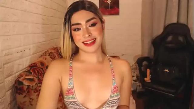 Image 8 of queenkiraasiantsxxx Stream on Chaturbate on 21 months ago