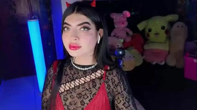 Image 7 of queenlamia Stream on Chaturbate on 1 month ago
