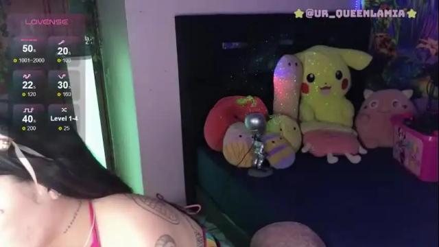 Image 4 of queenlamia Stream on Chaturbate on 1 month ago