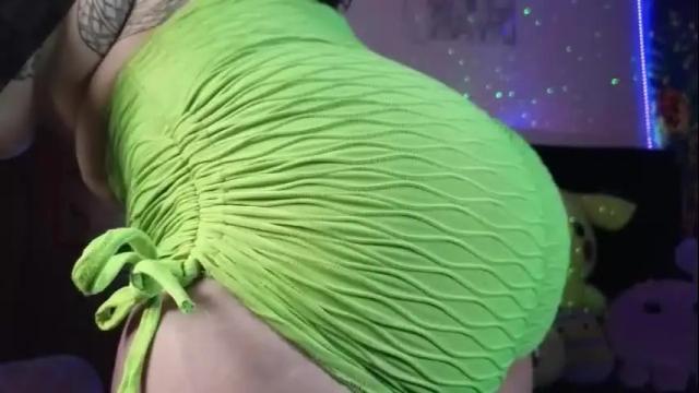 Image 11 of queenlamia Stream on Chaturbate on 16 days ago