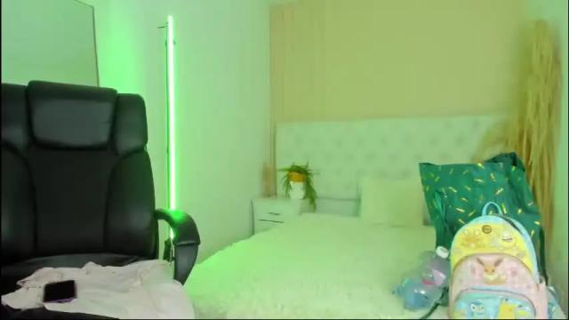 Image 7 of queenlamia Stream on Chaturbate on 10 days ago