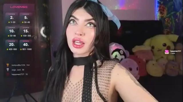 Image 7 of queenlamia Stream on Chaturbate on 8 days ago